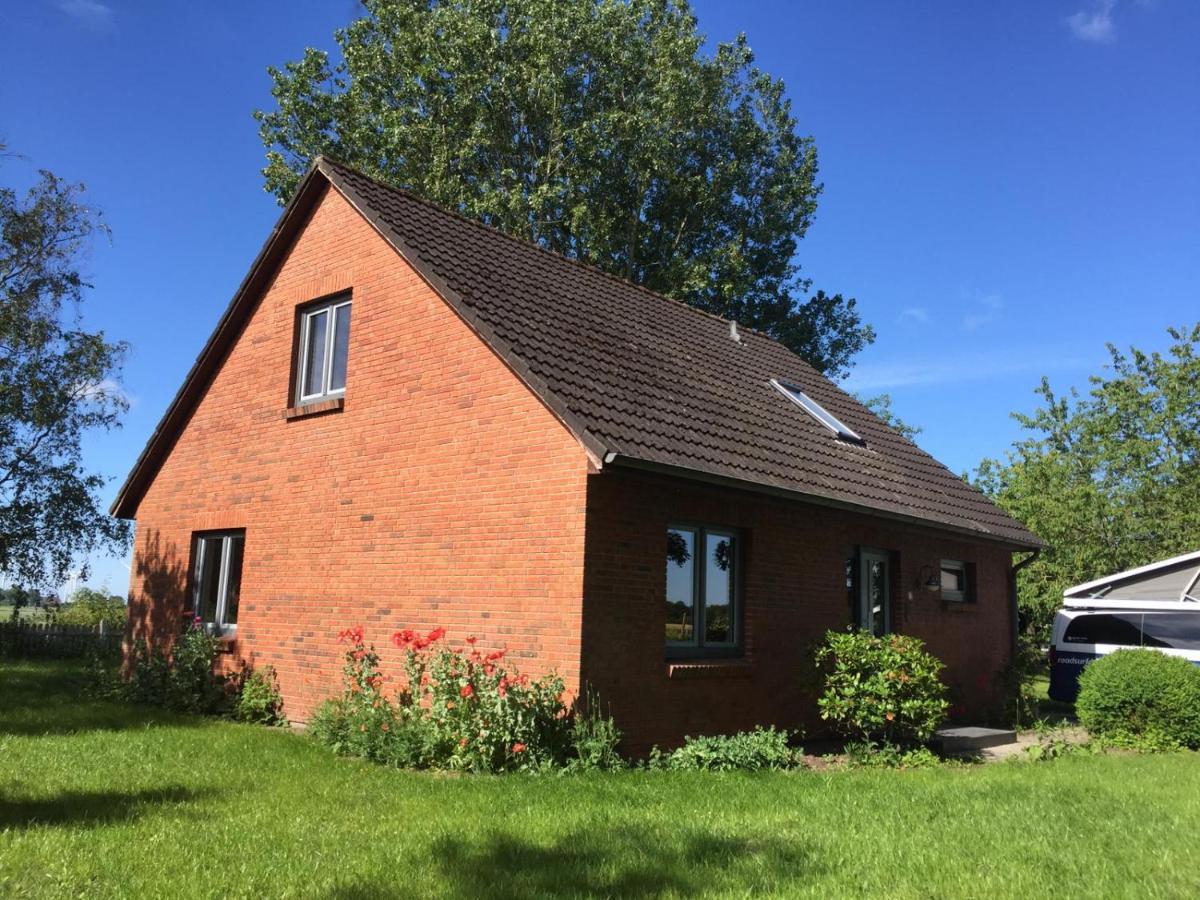 Ferienhaus Mit Garten In Nordseenaehe Langenhorn Exterior foto